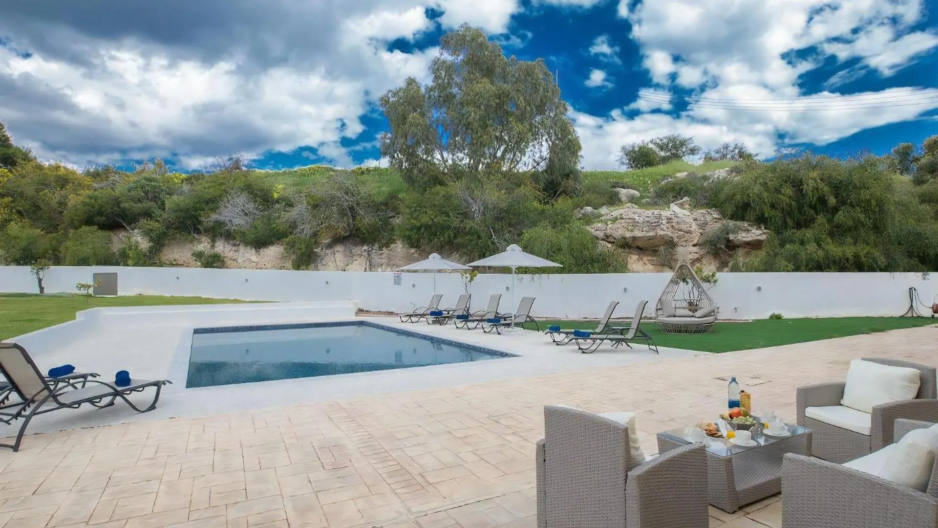 Villa Konnos View, Stunning 6Bdr Villa With Private Pool, Close To Konnos Beach Protaras
